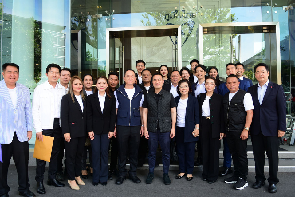 "เอกนัฏ" ลั่นช่วยกันทั้งหมด ยังอุบดูแลพื้นที่ กทม.ภูมิใจไทย ย้ำทำงานเป็นทีมไม่แบ่งเขต