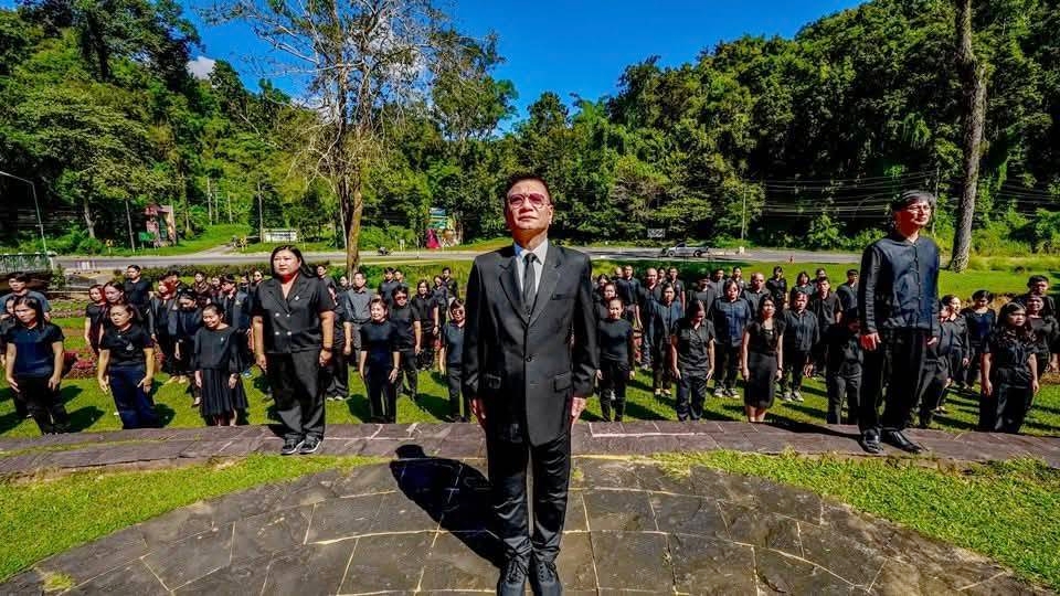 สุดอาลัย! องค์การสวนพฤกษศาสตร์ จัดพิธีถวายความอาลัย “พระพันปีหลวง”