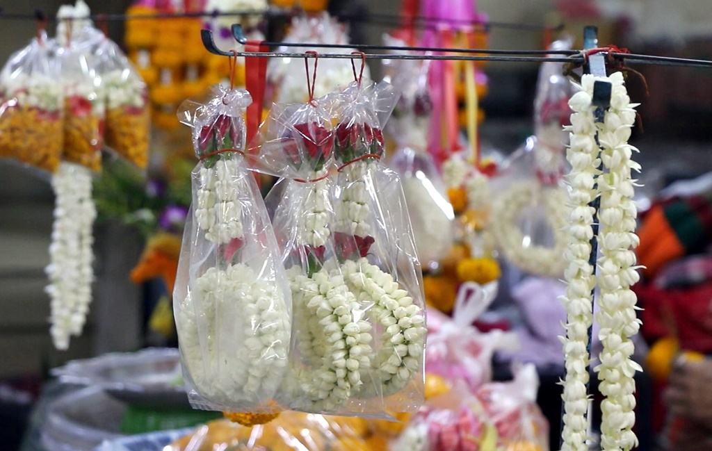 สงกรานต์ปีนี้ดอกมะลิขอนแก่นราคาพุ่ง กก. 800 บาท แพงกว่าปีก่อนเกือบ 3 เท่า 