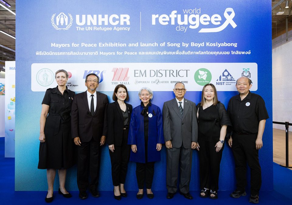 UNHCR จัดนิทรรศการวันผู้ลี้ภัยโลก เปิดตัวแคมเปญพิเศษโดย บอย โกสิยพงษ์ ส่งต่อความหมายของสันติภาพผ่านศิลปะและดนตรี
