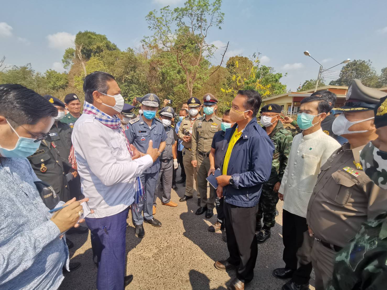 พ่อเมืองศรีสะเกษ ปิดด่านพรมแดนไทย-กัมพูชา กัน COVID 19 ดีเดย์ 23 มีค.63 