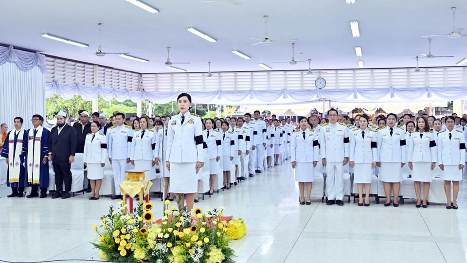 นครปฐมจัดพิธีมหามงคล เจริญพระพุทธมนต์-ตักบาตร 99 รูป ถวายพระราชกุศล 28 ก.ค.69