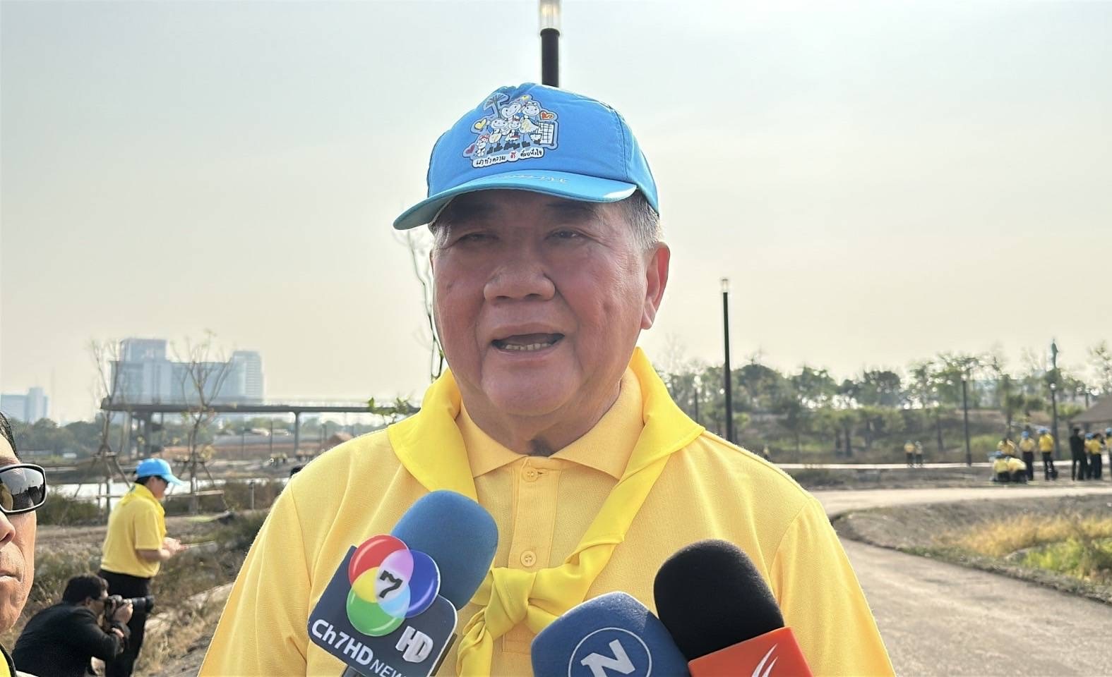 “ภูมิธรรม” ยอมรับ มีพรรคร่วมรัฐบาลหลายพรรค ทำให้งานล่าช้า​ ยันความสัมพันธ์ไม่สั่นคลอน หลัง “ทักษิณ” ปราศรัยบนเวที