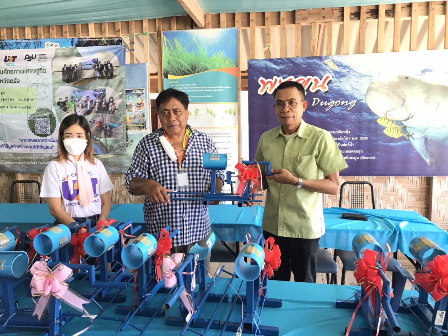 ปลัดจังหวัดตรังเปิดโครงการไม้กวาดเรียกทรัพย์   