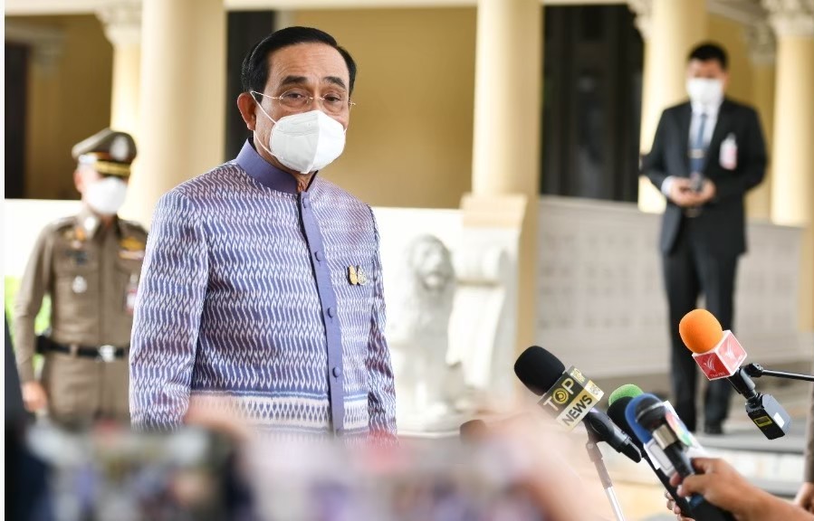 “นายกฯ”พร้อมแจง“ศึกซักฟอก” ไม่ยืนยัน“เลือกตั้งใหญ่”ก่อนหรือหลังเลือก“ผู้ว่าฯกทม.” ลั่นไม่ปรับครม. แต่แทงกั๊ก "ยุบสภาฯ" 