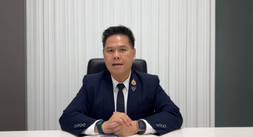 "รัฐบาล" ตั้งทีม 4 กระทรวงคุม “เม็ดพลาสติก” แก้ปัญหาขาดแคลน-ตรึงค่าครองชีพ ดันใช้พลาสติกรีไซเคิลในประเทศ