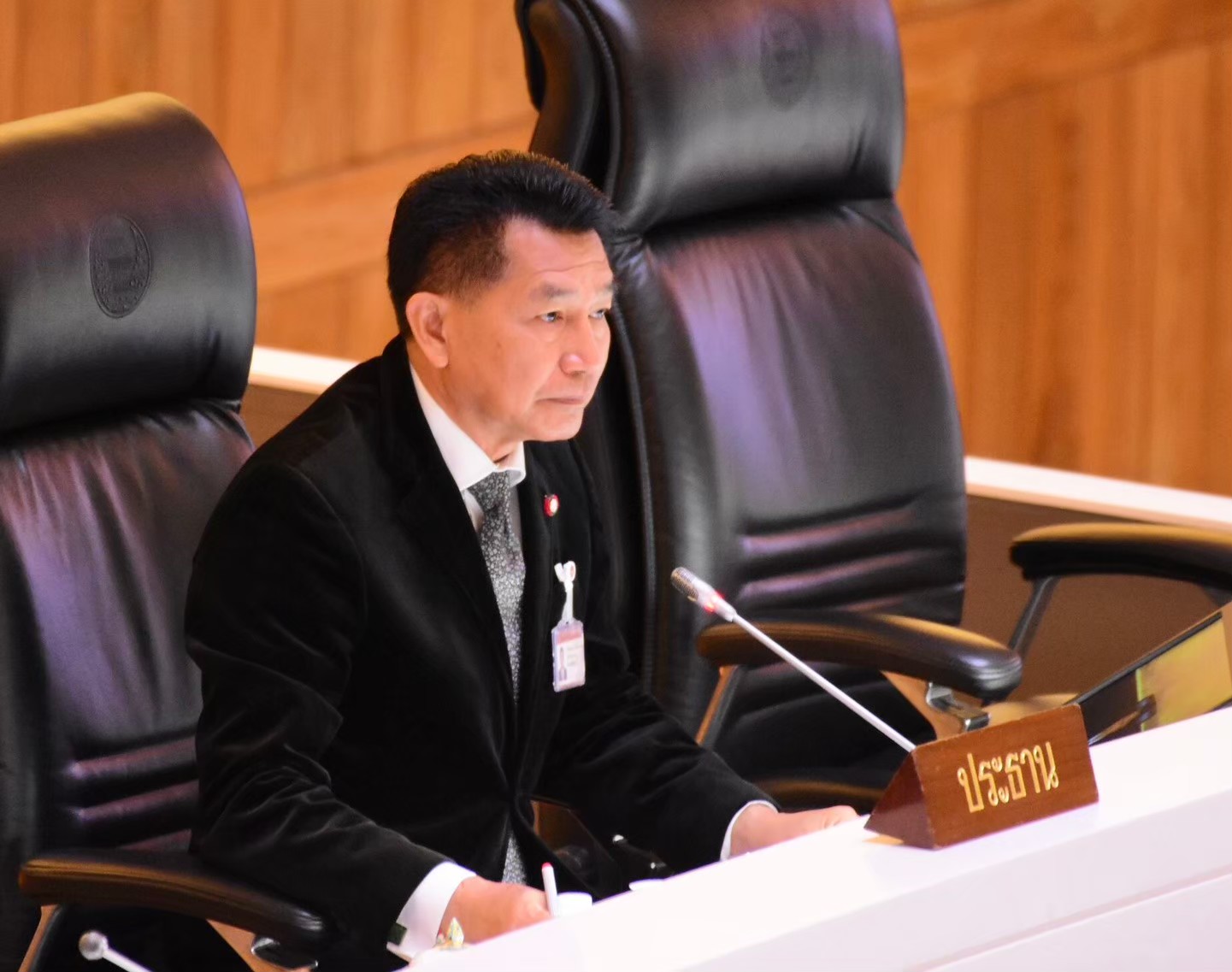 "ศาลรธน." สั่งหน่วยงานส่งเอกสารเพิ่มเติมคำร้อง "พิเชษฐ์" แปรญัตติงบสภาฯ ปี 68-69 ภายใน 23 ก.ค.นัดไต่สวน 24 ก.ค.68 