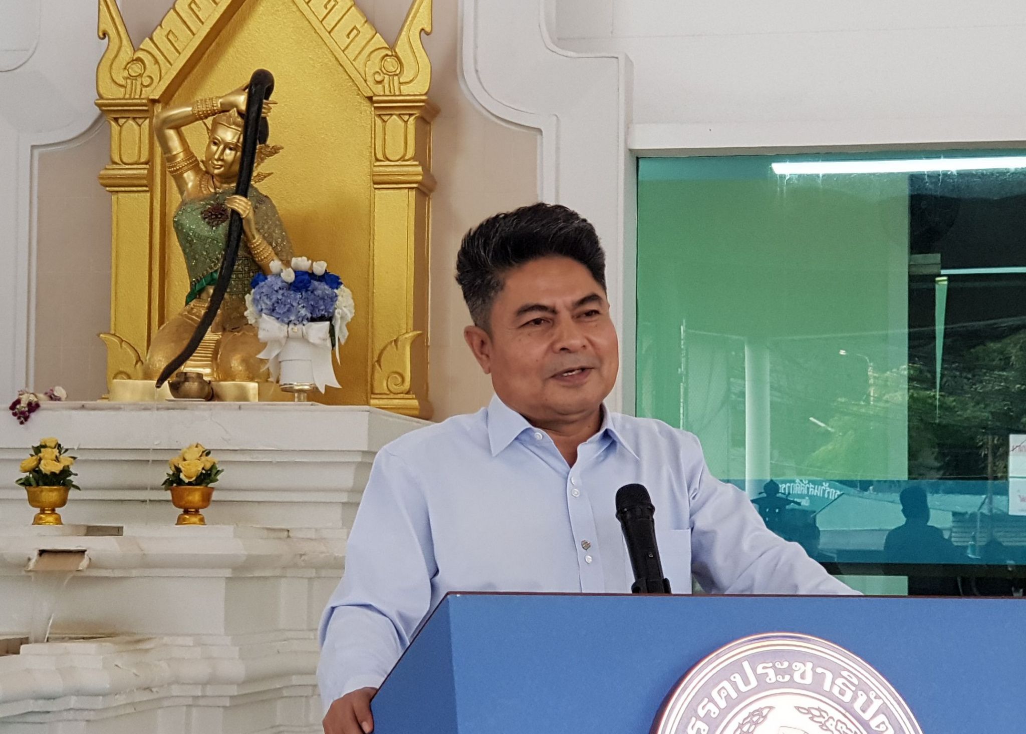 “เทพไท” ครวญเพลงอำลาตำแหน่ง น้อมรับคำวินิจฉัยศาลรธน.ฝากการบ้านสส.ปชป.สานต่อ