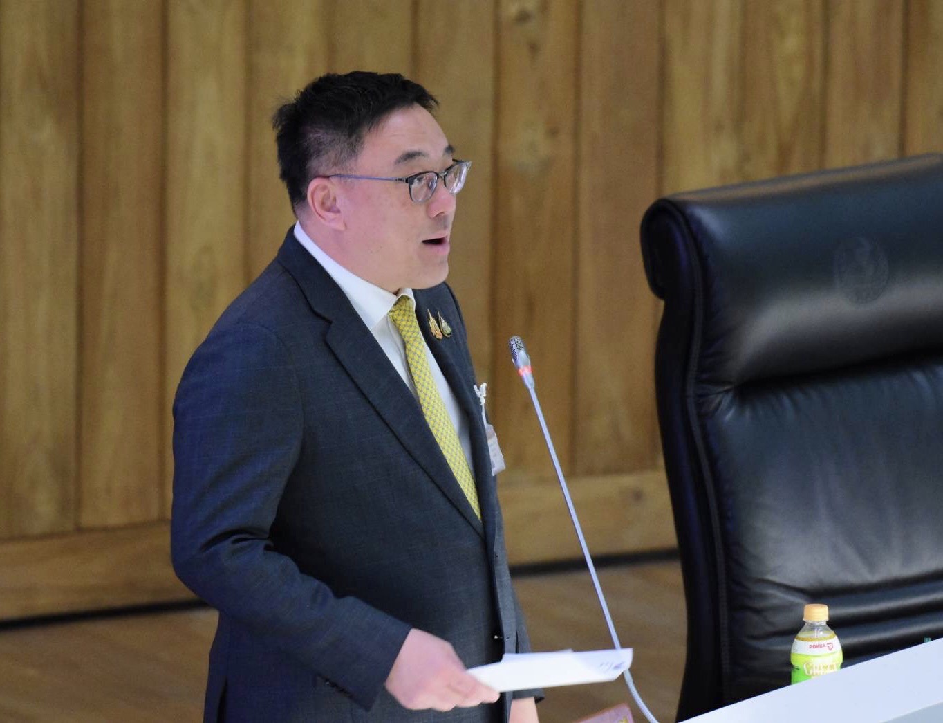 “จุลพันธ์” แจงวุฒิปัดแจกเงินหาเสียง ยันเป็นสัญญาประชาคมต้องเร่งทำ ยันระบบแอปพลิเคชั่นปลอดภัย ชี้หาบเร่แผงลอยร่วมโครงการได้