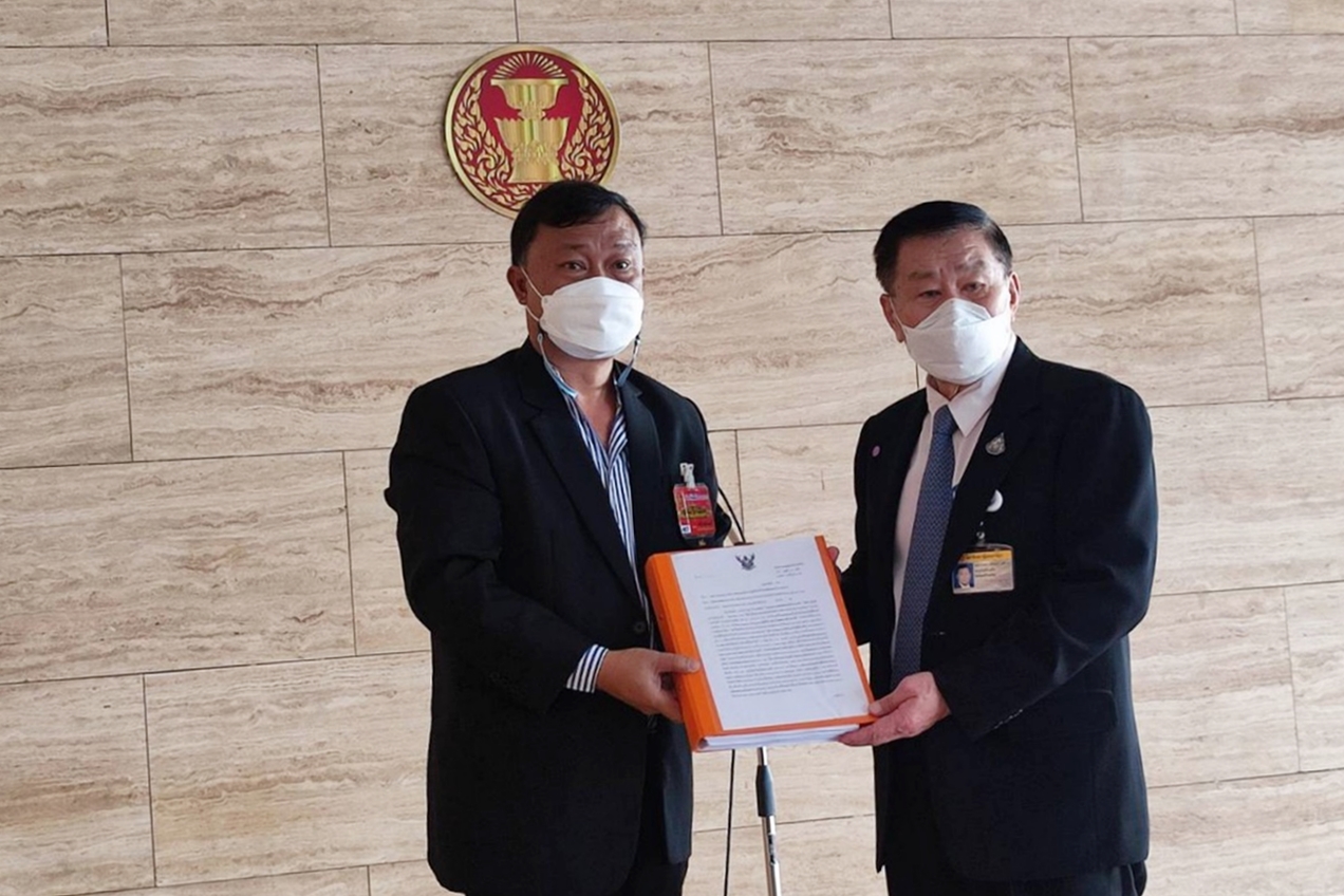 "นายกเทศมนตรีตำบลสตึก" บุกสภาร้อง"เสรีพิศุทธ์" ตรวจสอบปมทุจริตของจนท.ตั้งแต่ปี 61 ไม่คืบ 