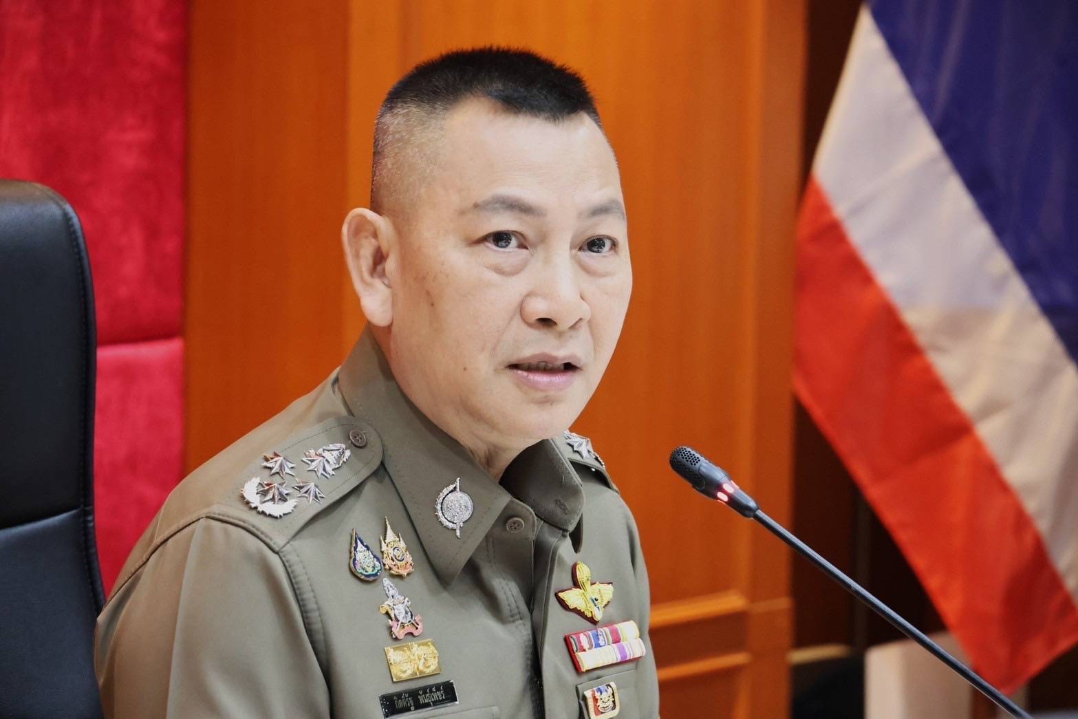 "บิ๊กต่าย" กำชับทำคดีตรงไปตรงมาเหตุ ถนนพระราม 2 สะพานถล่ม ยันให้ความเป็นธรรมครอบครัวผู้สูญเสีย