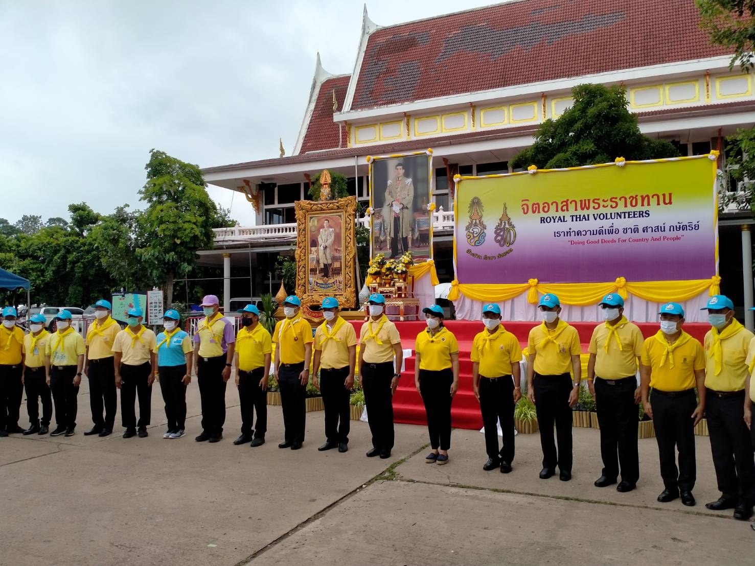 จิตอาสาพระราชทาน หนองคาย เราทำความดี เพื่อชาติ ศาสน์ กษัตริย์ ร่วมพัฒนากำจัดผักตบชวาและวัชพืช ลำห้วยโมง 