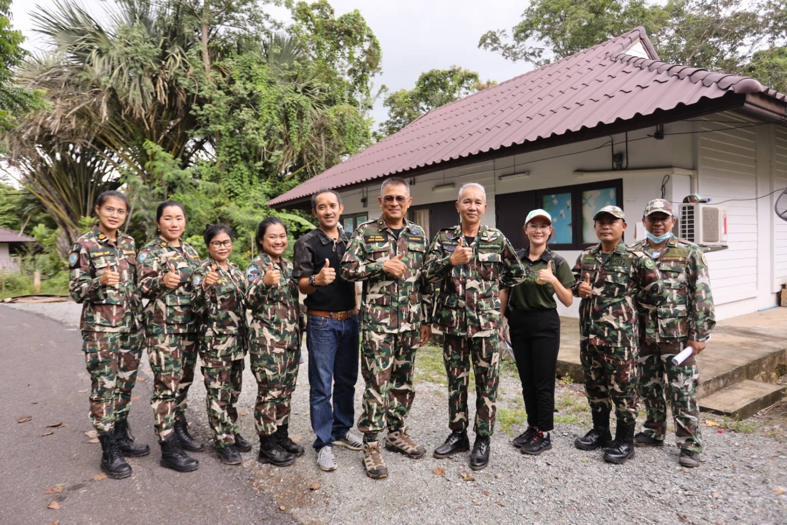 กรมอุทยานฯ ลงพื้นที่ ‘ทับลาน’ ดูแลสวัสดิการบ้านพัก พัฒนาคุณภาพชีวิตเจ้าหน้าที่พิทักษ์ป่า 