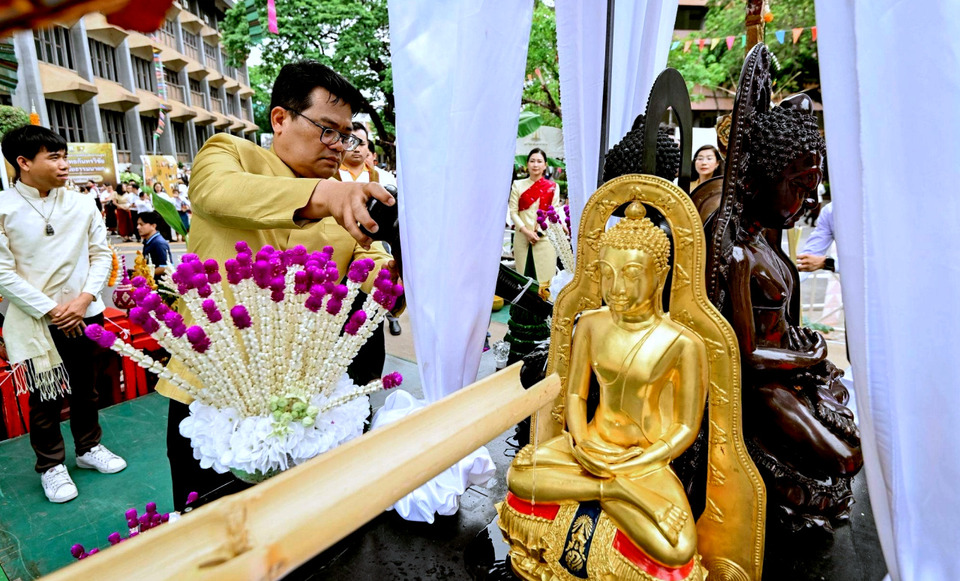 มมส อัญเชิญน้ำสรงประทานสมเด็จพระสังฆราช สรงถวาย “พระพุทธกันทรวิชัย อภิสมัยธรรมนายก”