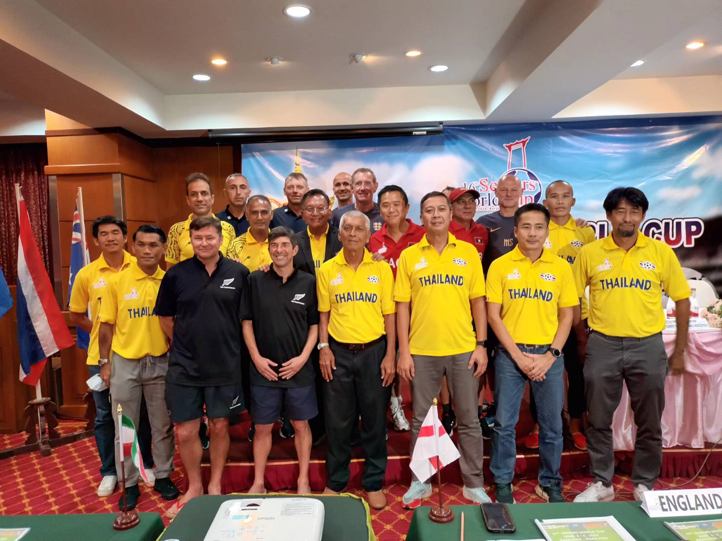 "ส.กีฬาฟุตบอลอาวุโสไทย" จัด "ฟุตบอลอาวุโสโลก Seniors World Cup" ครั้งที่ 16 ฟาดแข้งที่ ม.รัตนบัณฑิต 3-8 มิ.ย.นี้ 