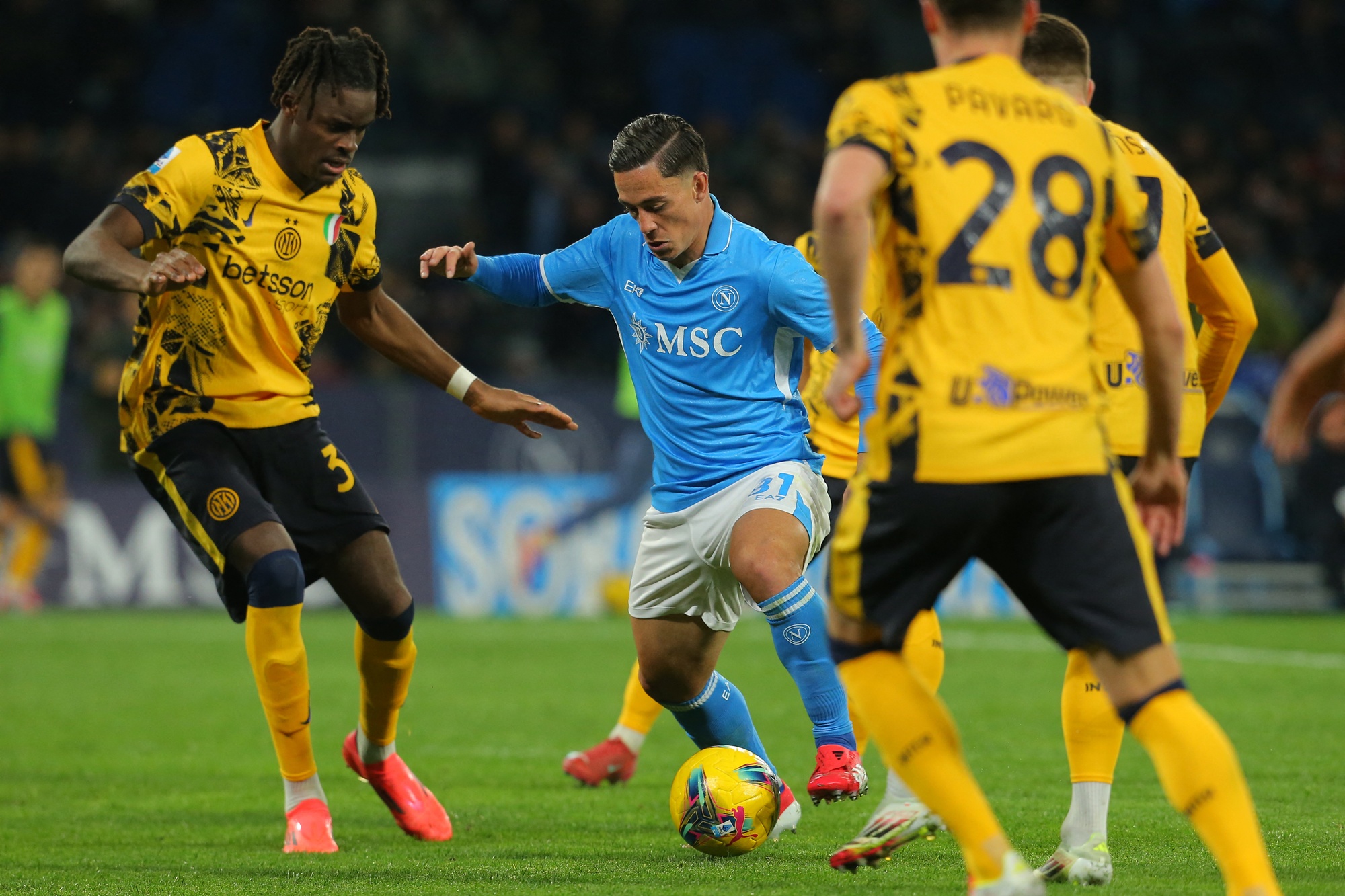 "นาโปลี" ไล่ตีเสมอ "อินเตอร์ มิลาน" 1-1 ศึกกัลโช่ฯ