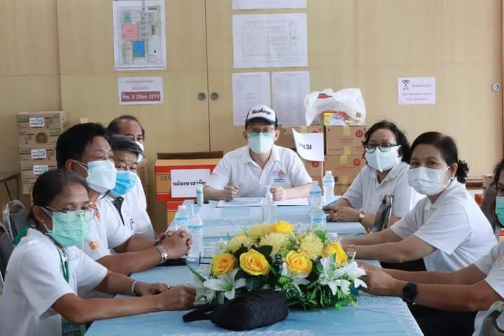 เขตดอนเมืองตรวจเยี่ยมศูนย์พักคอยเพื่อส่งต่อผู้ป่วย covid-19 