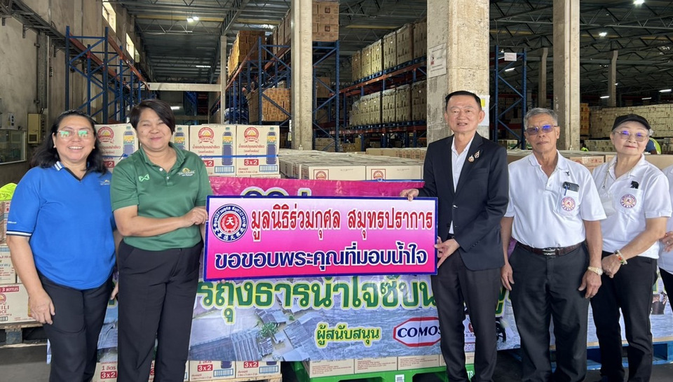 “ไทยเทพรส” บรรเทาทุกข์น้ำท่วมใหญ่ภาคใต้ บริจาคถุงยังชีพ-อาหารสัตว์ 1 ตัน ผ่านโครงการ "ภูเขาทอง เราไม่ทิ้งกัน"