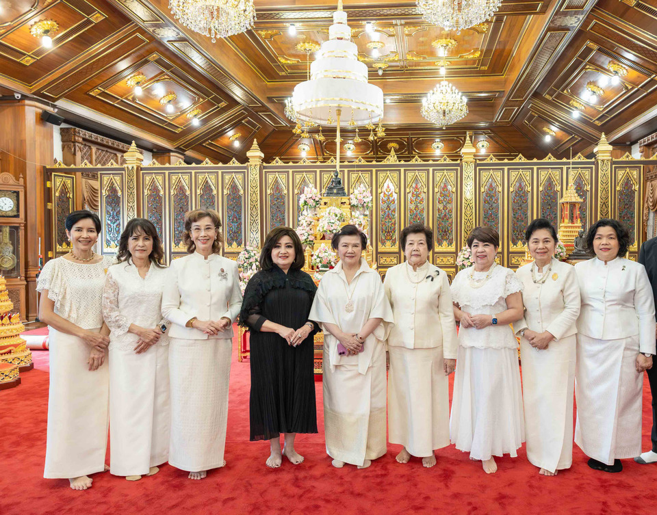 มอบทุนพระสังฆราชูปถัมภ์ จากการจัดงานเดินวิ่ง “ก้าวด้วยธรรม ครั้งที่ 9”  ให้แก่ 19 โรงพยาบาล   