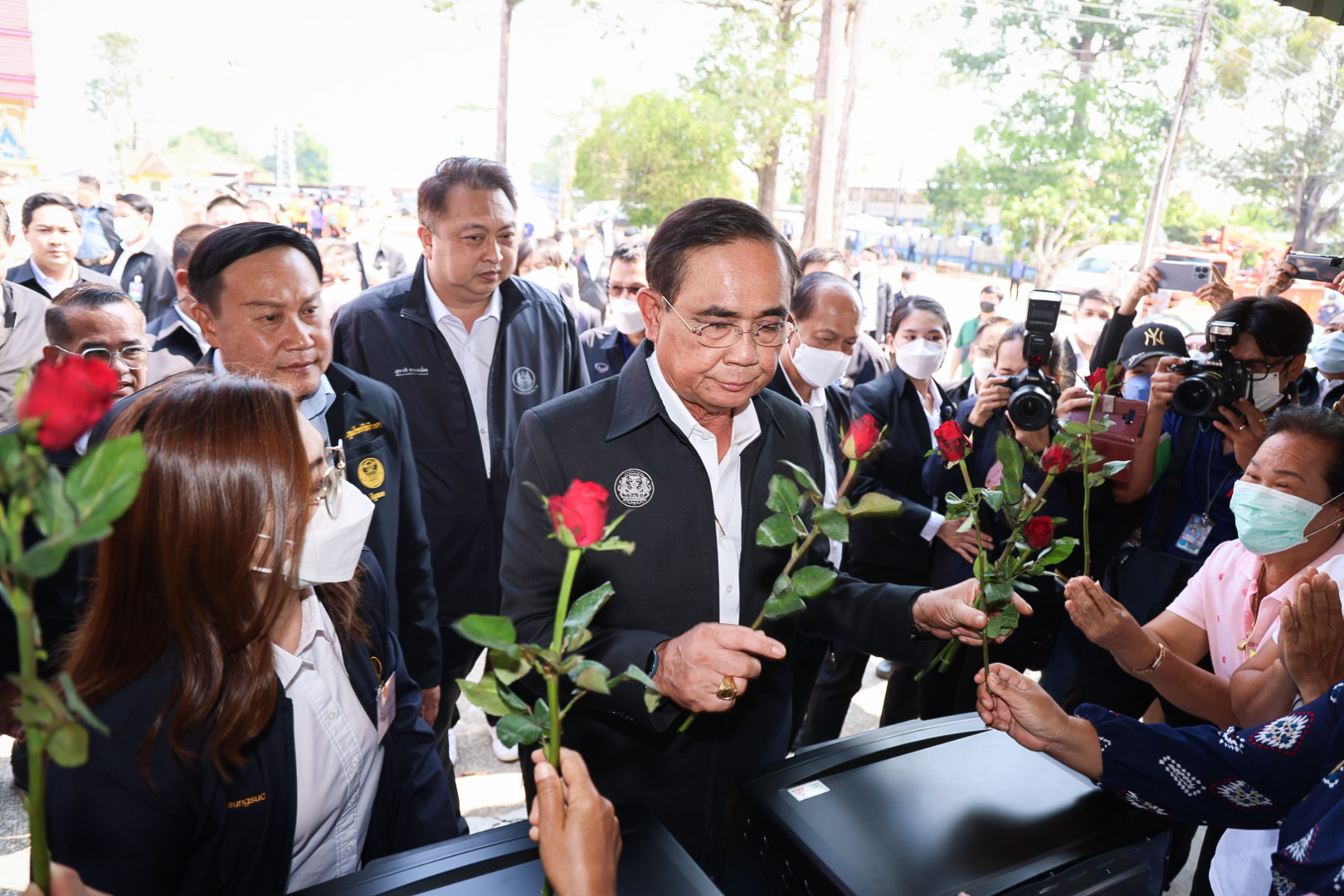 รมว.เฮ้ง ร่วมคณะ ลุงตู่ เดินสายอัพสกิลฝีมือแรงงาน ป้อนท่องเที่ยวและบริการ กระตุ้นเศรษฐกิจเมืองจันท์