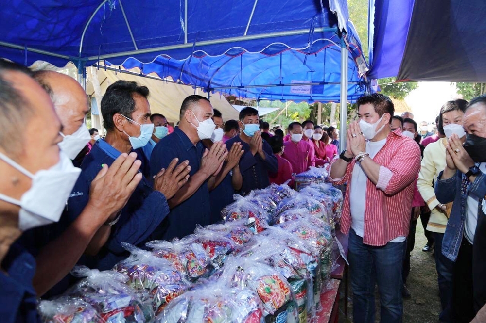 "พรรคเศรษฐกิจไทย" รุกหนักเยี่ยมเยียนประชาชน แก้ปัญหาแบบบูรณาการให้พี่น้องชาวพะเยา