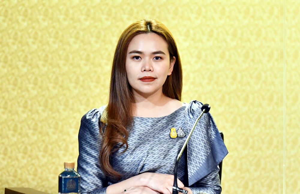 ครม.อนุมัติขายวัคซีนโควิดนักท่องเที่ยวต่างชาติ รายได้ส่งคืนแผ่นดิน
