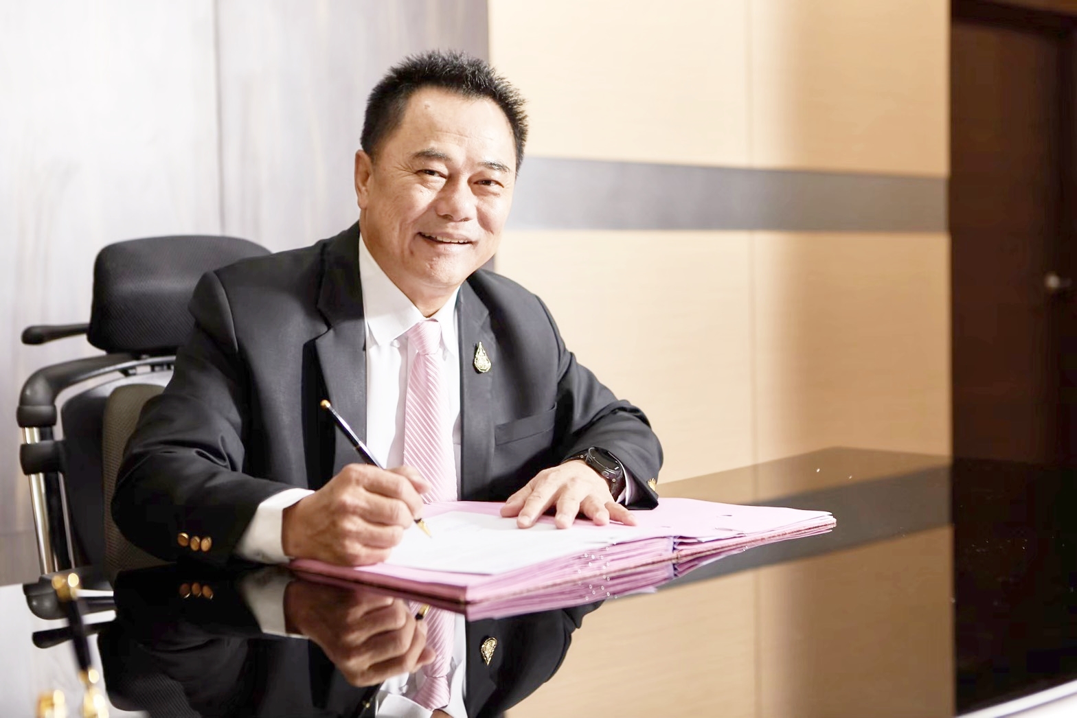 ปิดโรงงานน้ำตาลกุมภวาปีไม่กระทบอุตฯ ย้ำฤดูการผลิตปี 64/65 ผลผลิตมีเพียงพอ สั่งเยียวยาพนักงาน 	