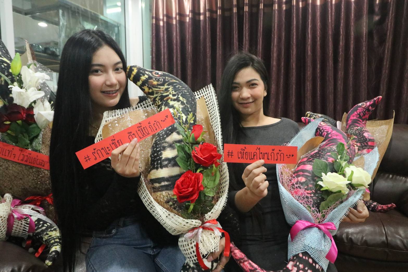ไอเดียเจ๋ง! ช่อดอกไม้ตัวเงินตัวทอง ของขวัญวาเลนไทน์สุดแนว มอบให้เแฟนตัวแสบ ถึงร้ายก็รัก 