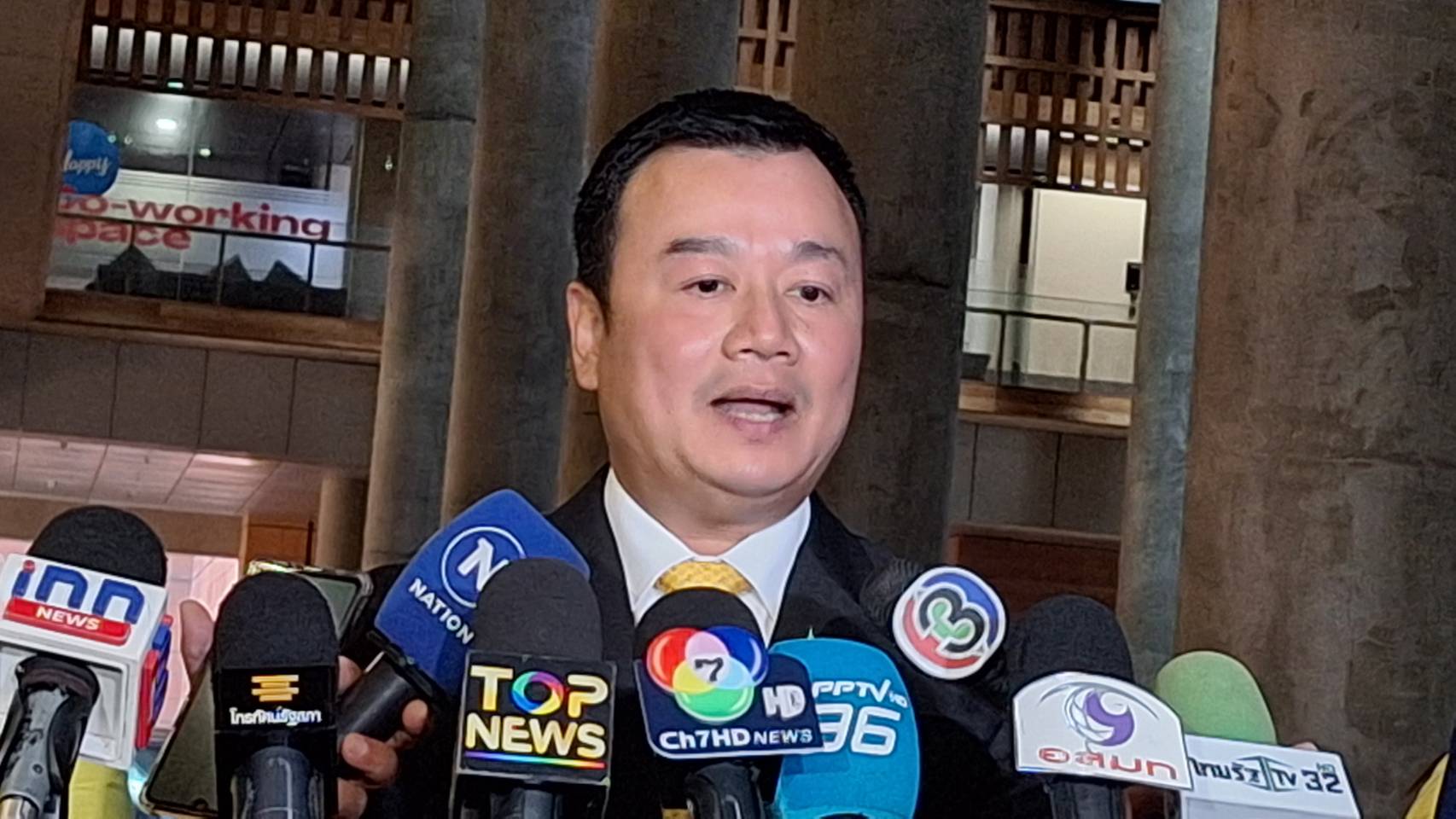 “สรวงศ์” ยันภาพรวมพรรคร่วมรัฐบาลไม่มีปัญหา ไร้ขัดแย้ง มั่นใจแก้รัฐธรรมนูญ ตั้งส.ส.ร.ได้แน่นอน 
