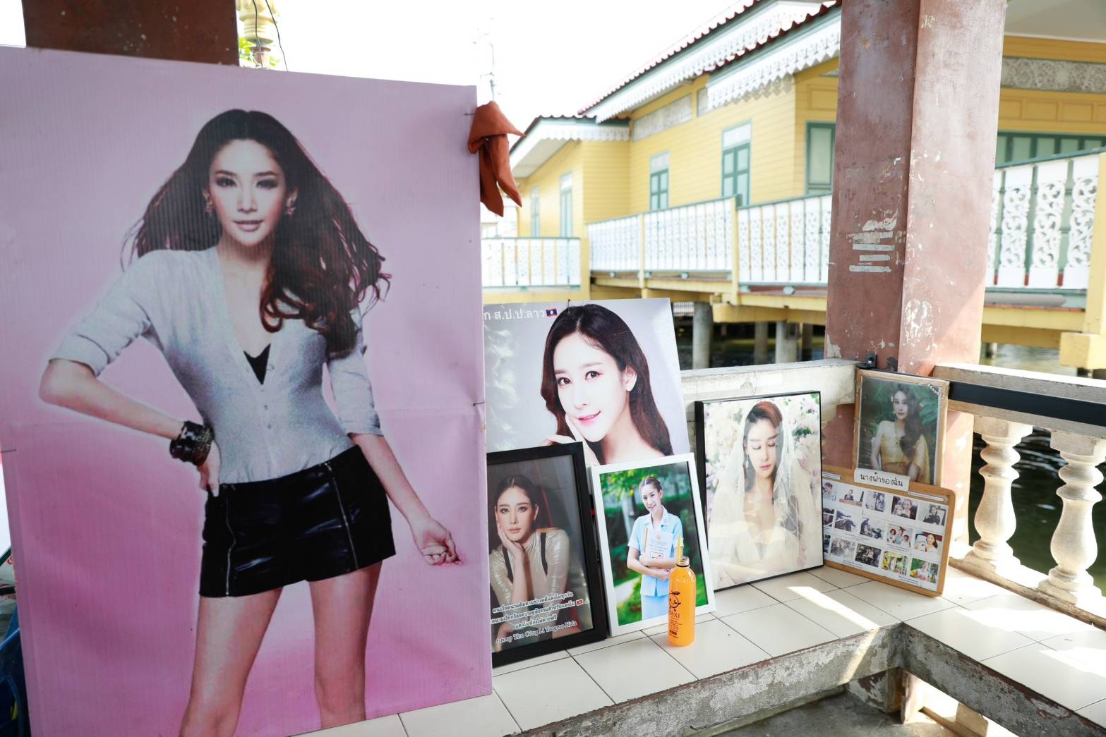 แฟนคลับ "แตงโม" ร่วมไว้อาลัย รำลึกถึงครบรอบ 1 ปีจากการจากไป