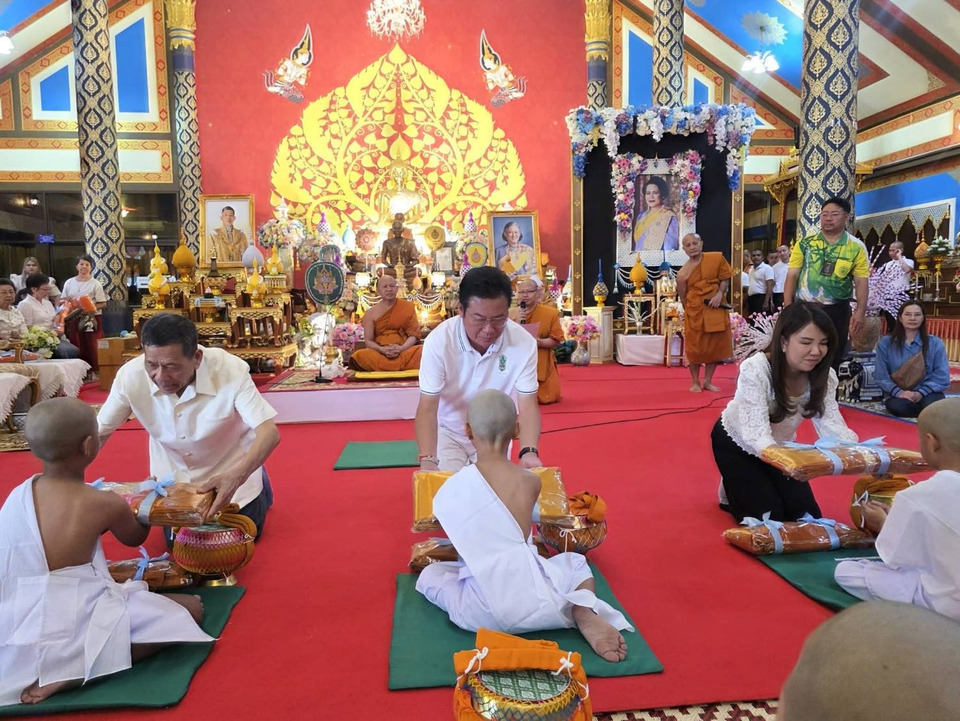 เขตดอนเมือง ร่วมพิธีบรรพชาสามเณรภาคฤดูร้อน ณ วัดเวฬุวนาราม (ไผ่เขียว)