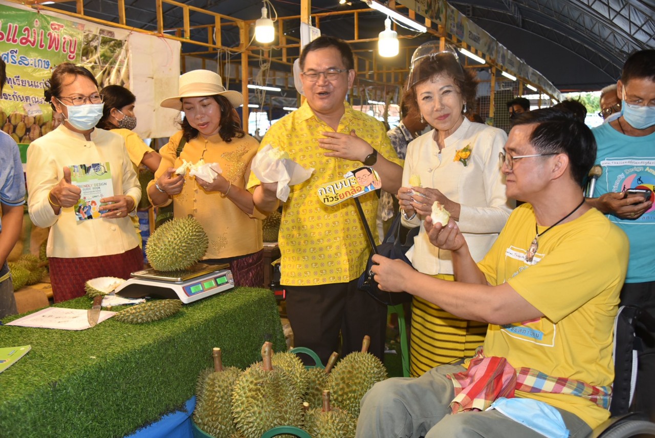 ทุเรียนภูเขาไฟศรีสะเกษ ทำเศรษฐกิจพุ่งกระฉูด ชาวสวนโรงแรมและร้านอาหารยิ้มไม่หุบ