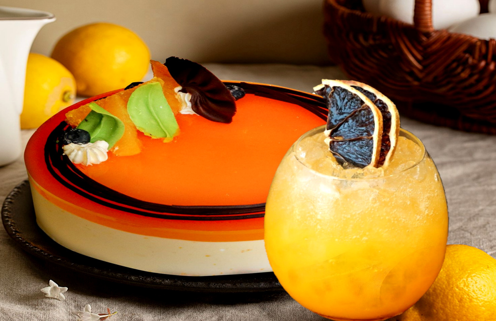 พบโปรสุดพิเศษ!! "ชีสเค้กโยเกิร์ตส้ม-Orange Moscow Mule" @ เค้กช็อพ โรงแรม ดิ เอมเมอรัลด์