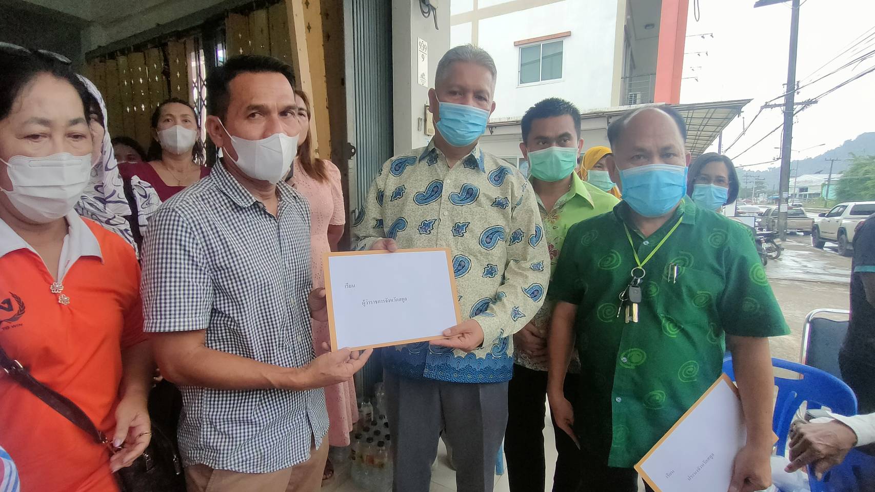 ชาวประมงพื้นบ้านสตูลเดือดนัดรวมตัวปิดคลองปากบาราหลังกฎกระทรวงกำหนดแนวเขตฉบับใหม่ 
