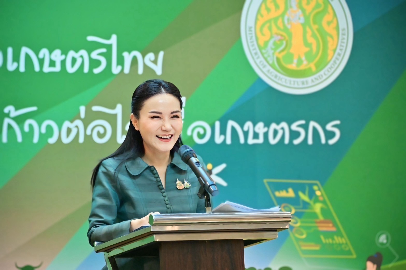 "รมว.นฤมล" เผยไทยติดสปีดพัฒนาการผลิตข้าวคาร์บอนต่ำ กว่า 10 ล้านไร่ หนุนทำนาเปียกสลับแห้ง ลดลดปล่อยก๊าซมีเทน 