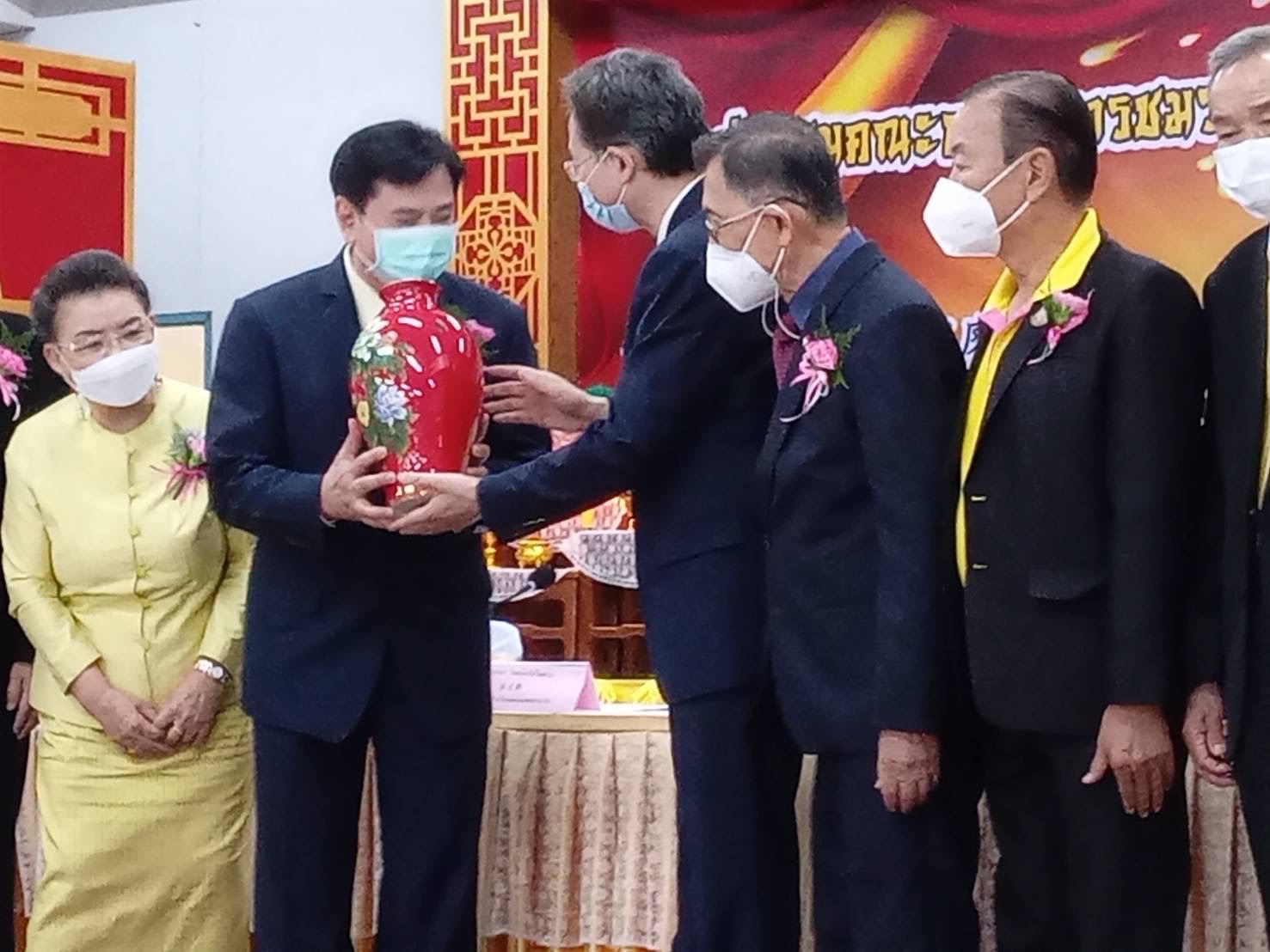 กงสุลใหญ่จีนร่วมประชุมชมรมโรงเรียนเอกชนสอนภาษาจีนภาคอีสาน 19 โรงเรียน