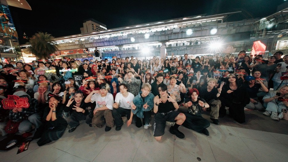 ONE OR EIGHT เฉลิมฉลองมินิอัลบั้มชุดแรก GATHER นำพลังในแบบ “TOKYO DRIFT” มาสู่กรุงเทพมหานคร