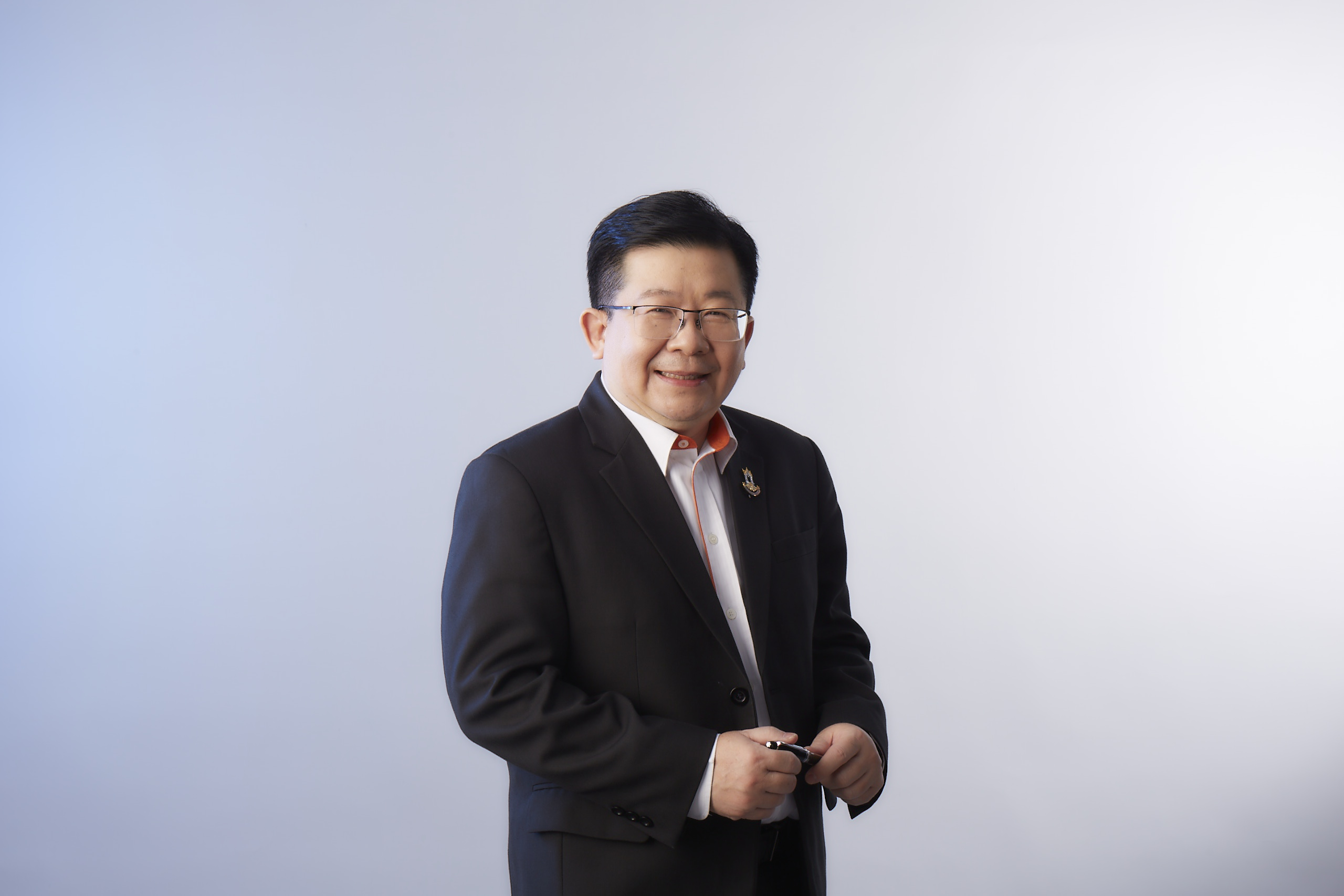 REIC เผยต่างชาติซื้อคอนโดไทย Q4 ปี 65 ยอดโอนพุ่ง 95.8% จีน-รัสเซียมากสุด สูงสุดในรอบ 5 ปี