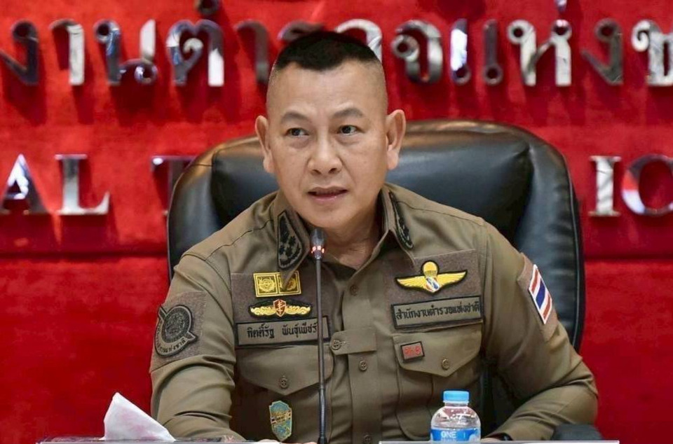 "บิ๊กต่าย" ยันไม่เคยคิดย้าย "บิ๊กไมค์" วอนตำรวจร่วมสร้างความสามัคคี