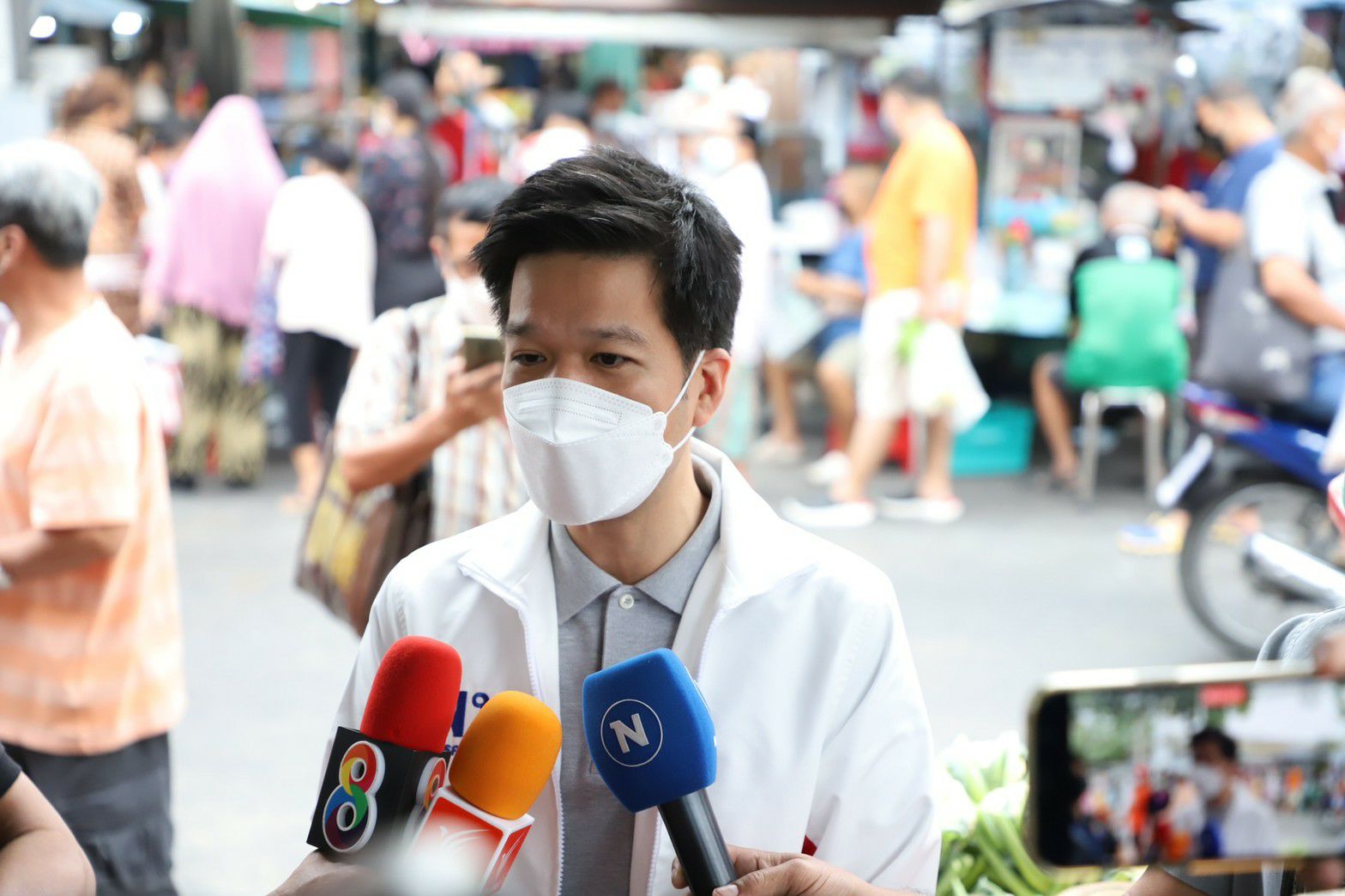 "สุรชาติ" ประเดิมลุยตลาดเคหะทุ่งสองห้อง หลักสี่  ลั่นจริงใจ –ทุ่มเท มุ่งแก้ปัญหาระบบราชการ