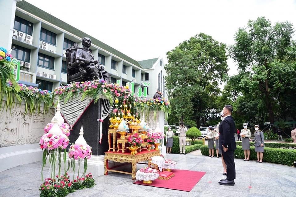 'วราวุธ'ร่วมรำลึกวีรชนป่าไม้และเชิดชูเกียรติผู้ทำคุณความดีในวันสถาปนา 126 ปี กรมป่าไม้ 