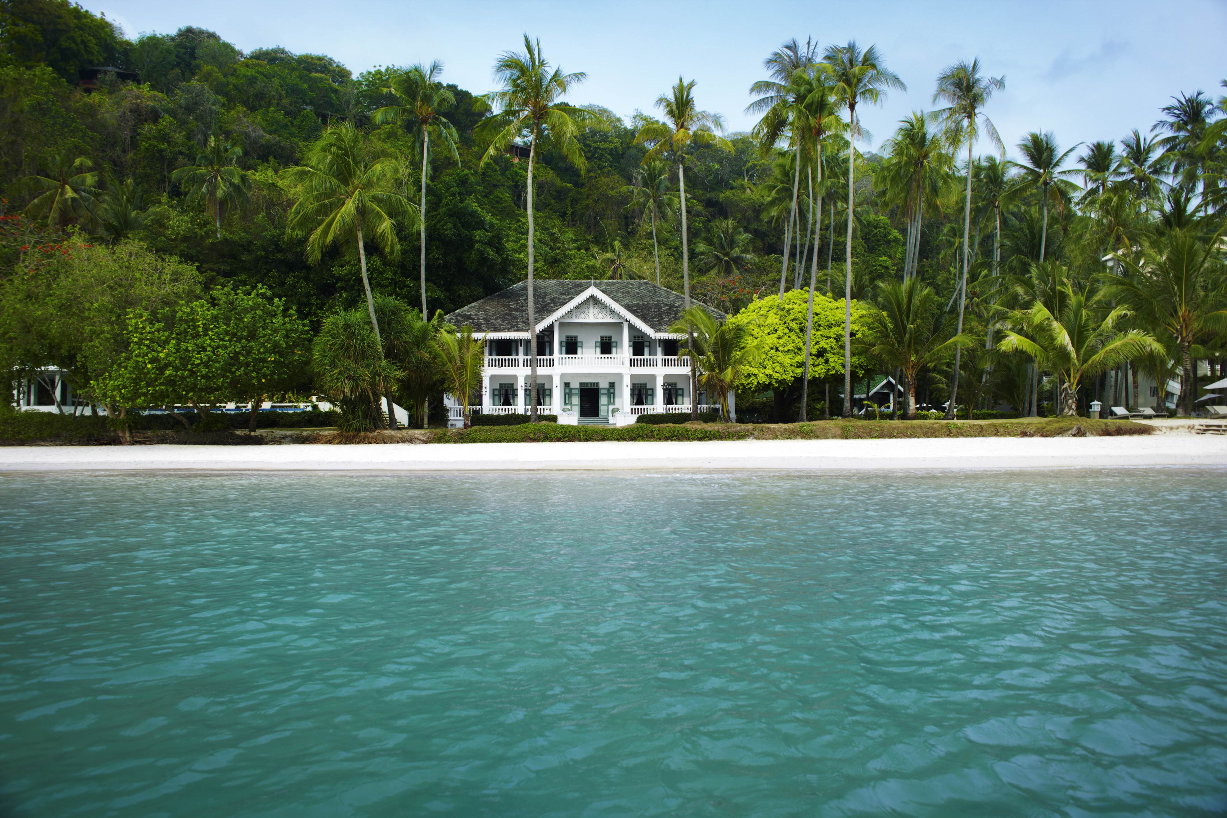 ดีเดย์ 1 ก.ค.เที่ยวภูเก็ตพัก 2 โรงแรมสุดหรูในเครือเคป แอนด์ แคนทารี  