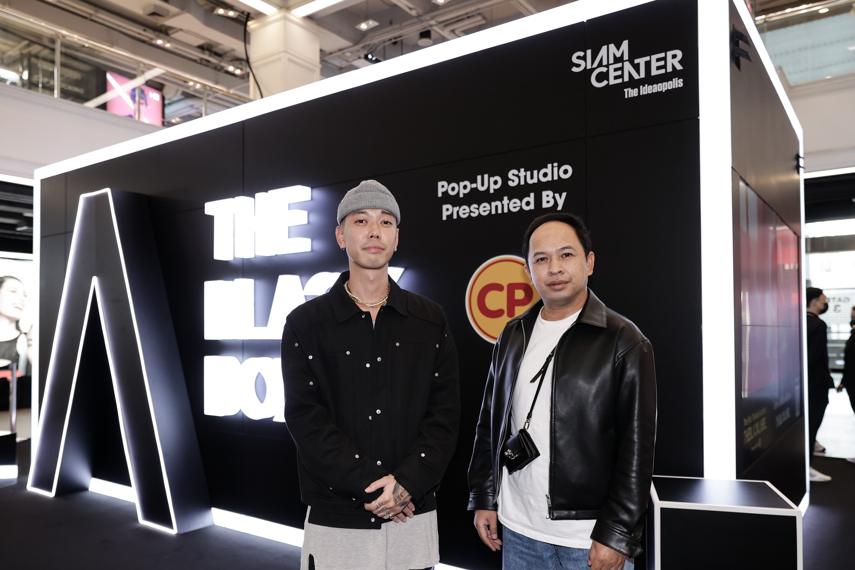 สยามเซ็นเตอร์ เปิดพื้นที่ THEBLACKBOX Pop-up Studio Presented By CP  ค้นหาทาเลนต์สู่ศิลปินระดับโลก