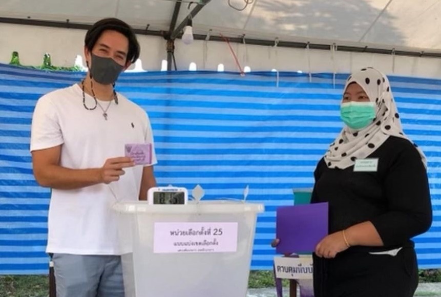  มาด้วยใจ! "หลุยส์ สก๊อต" ใช้สิทธิ์เลือกตั้ง2566 