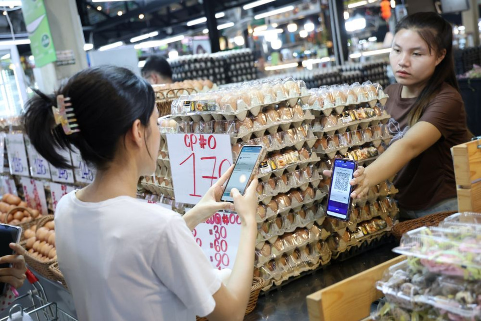 เงินสะพัดทะลุพันล้าน! "คลัง" หน้าบาน วันแรกยอดใช้จ่าย "ไทยช่วยไทยพลัส"