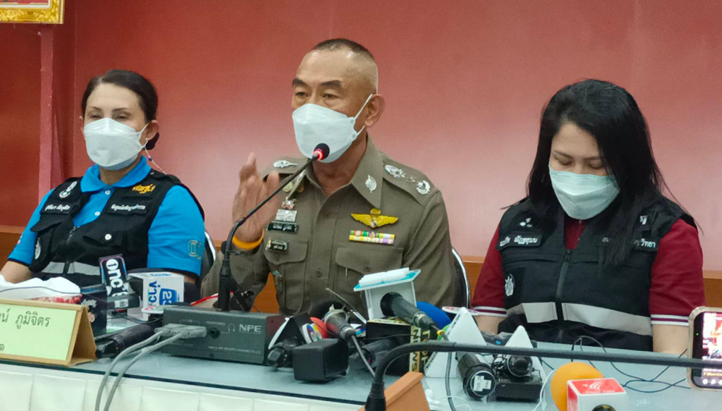 "ผบช.ภ.1" แจงผลชันสูตรศพ "แตงโม" ชี้ไม่สามารถตรวจปัสสาวะได้ ระบุจำลองเหตุการณ์รู้จุดดาราสาวตกน้ำ 