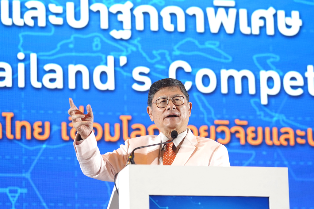 "เอนก" ย้ำชัดนักวิจัยไทยมีศักยภาพสูง ดันสู่ชาติวิทยาศาสตร์ได้