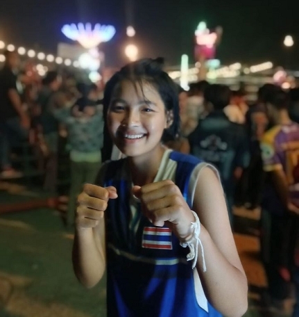 ชีวิตต้องสู้ “ด.ญ.กำไล” คว้าแชมป์มวยไทย “ตากเกมส์” 