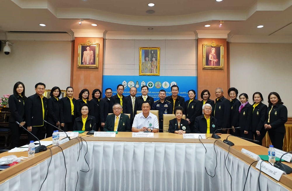 สานต่อ “โครงการหน่วยแพทย์อาสาเฉพาะทางร่วมใจเฉลิมพระเกียรติฯ" ระดมทีมแพทย์ ลงพื้นที่สุโขทัย เปิดคลินิกรักษาคนไข้เฉพาะทางฟรี 7-8 พ.ย.นี้
