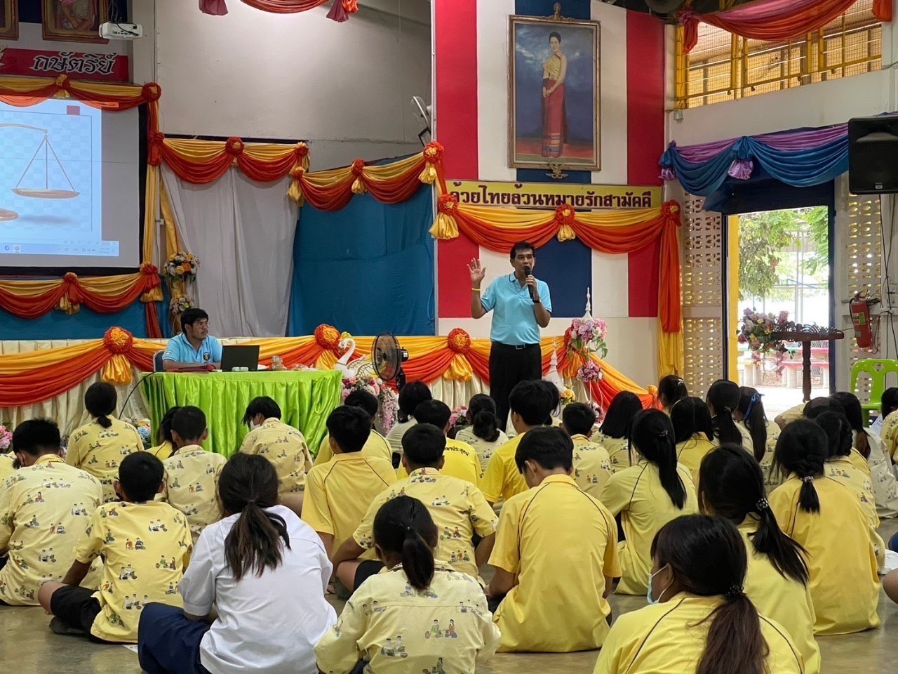 กรมกิจการสตรีฯ จับมือพม.-ศึกษาธิการจังหวัดอ่างทอง พัฒนาหลักสูตรการเรียนรู้ส่งเสริมความเท่าเทียมระหว่างเพศ